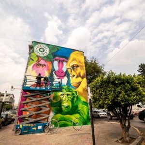 Kipling presenta mural en Casa Picnic por Sofía Castellanos y Francesco Pinzón